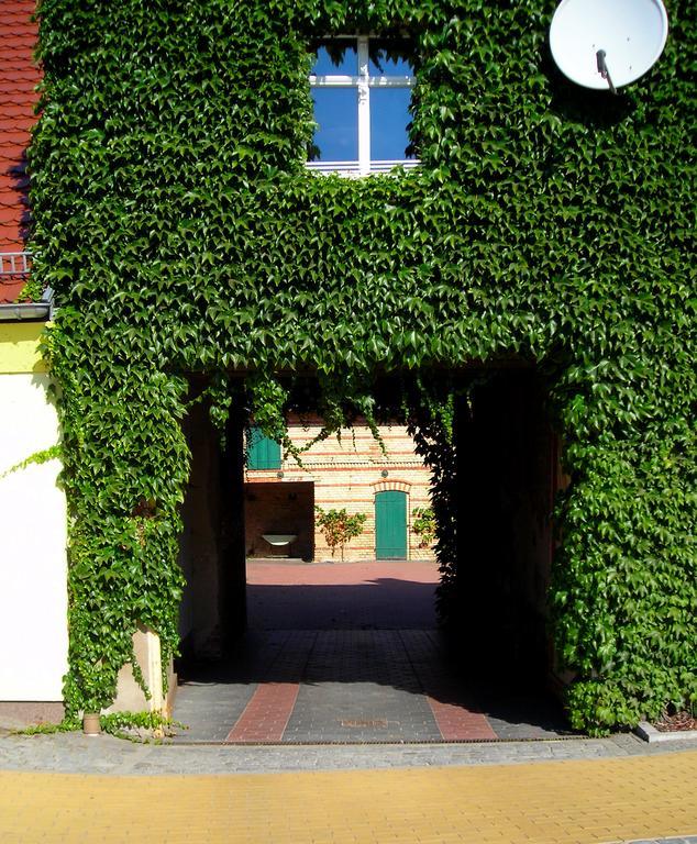 Ferienwohnung Auf Ehem. Alten Bauernhof Liebenwalde Exterior foto